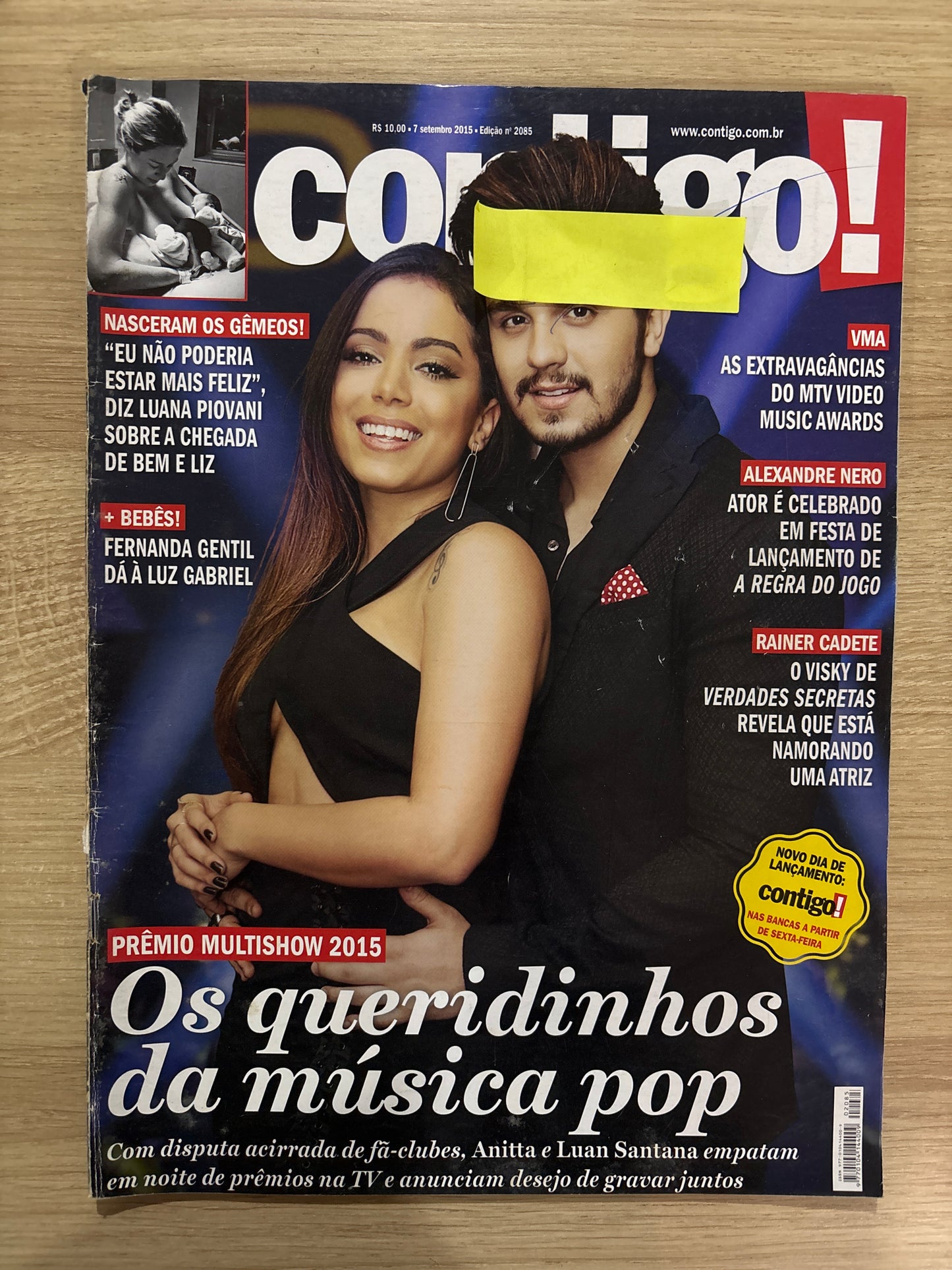 Revista Contigo 2085 (2015)