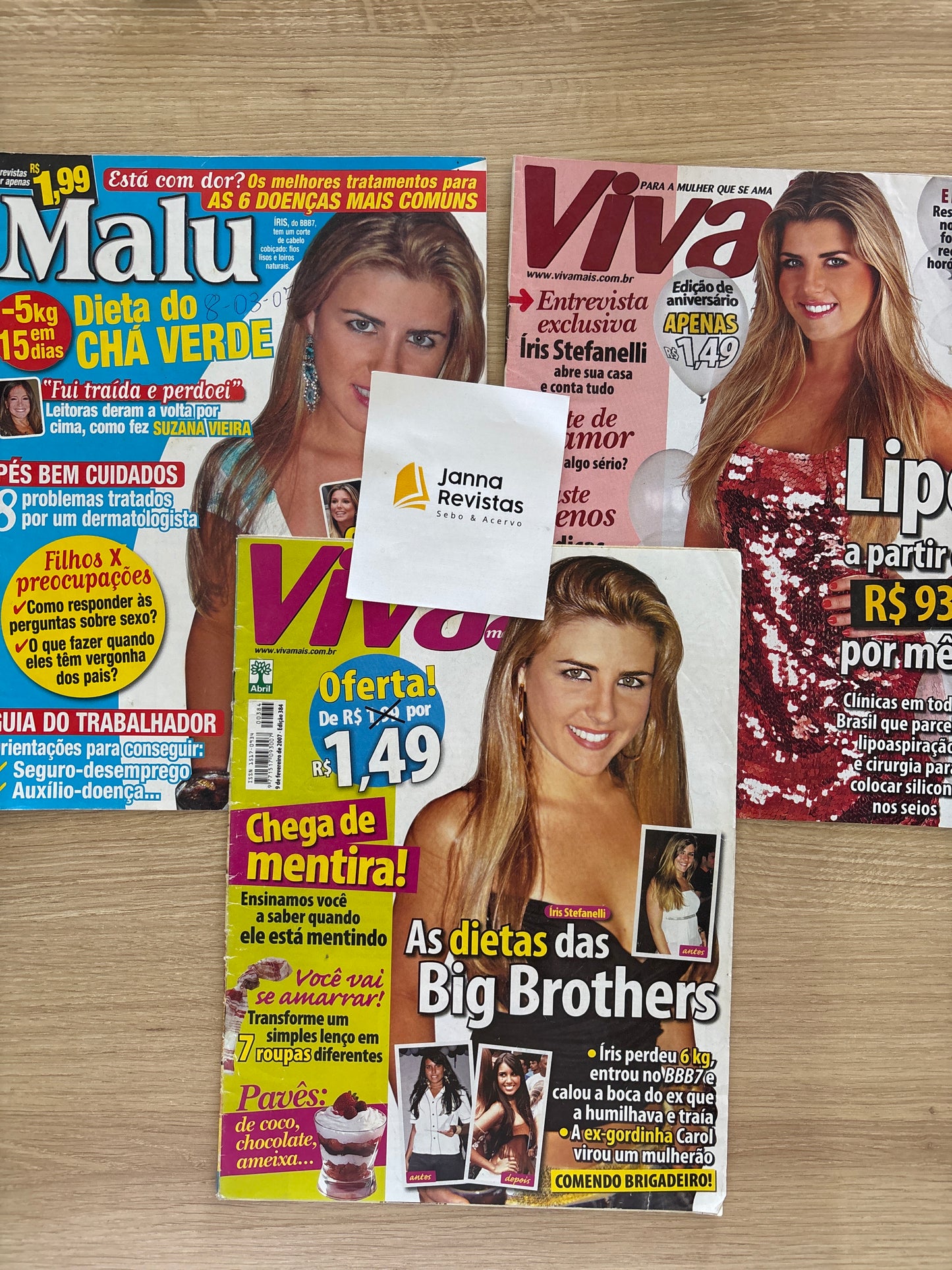 Kit Revista Íris Stefanelli