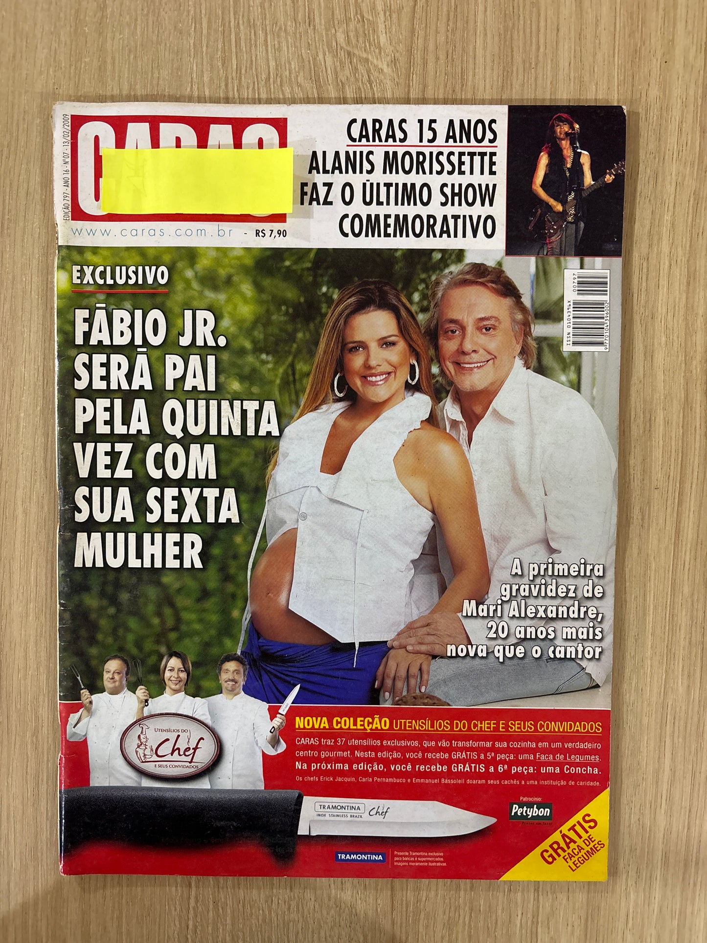 Revista Caras 797 (2009)