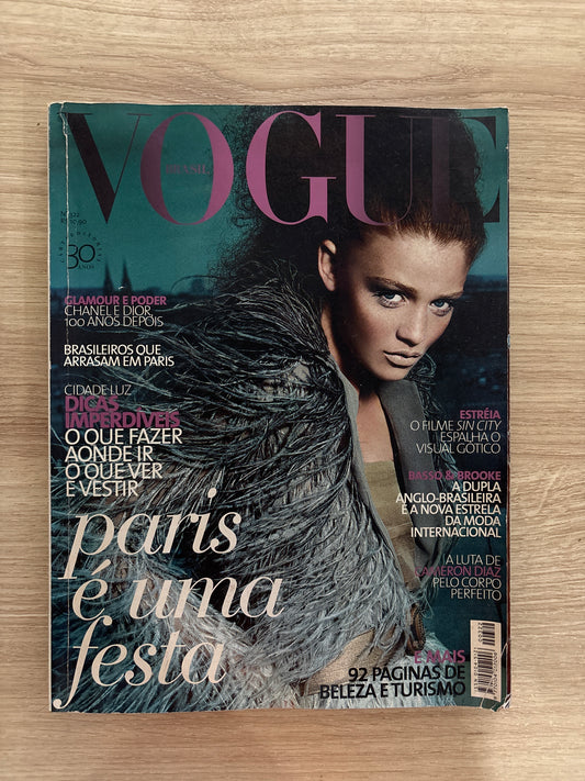 Revista Vogue Brasil 322 (2005)