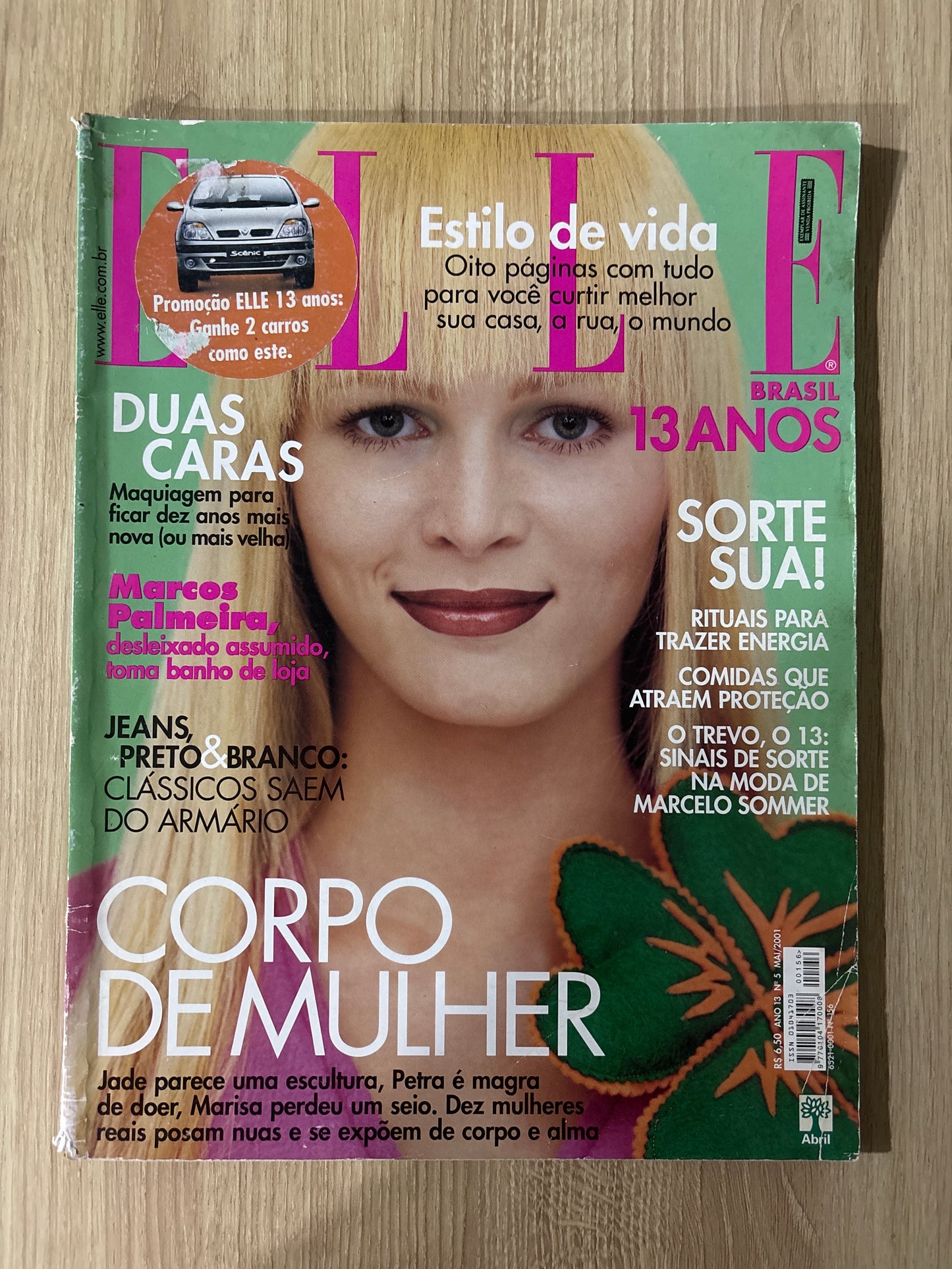 Revista Elle Brasil 156 (2001)