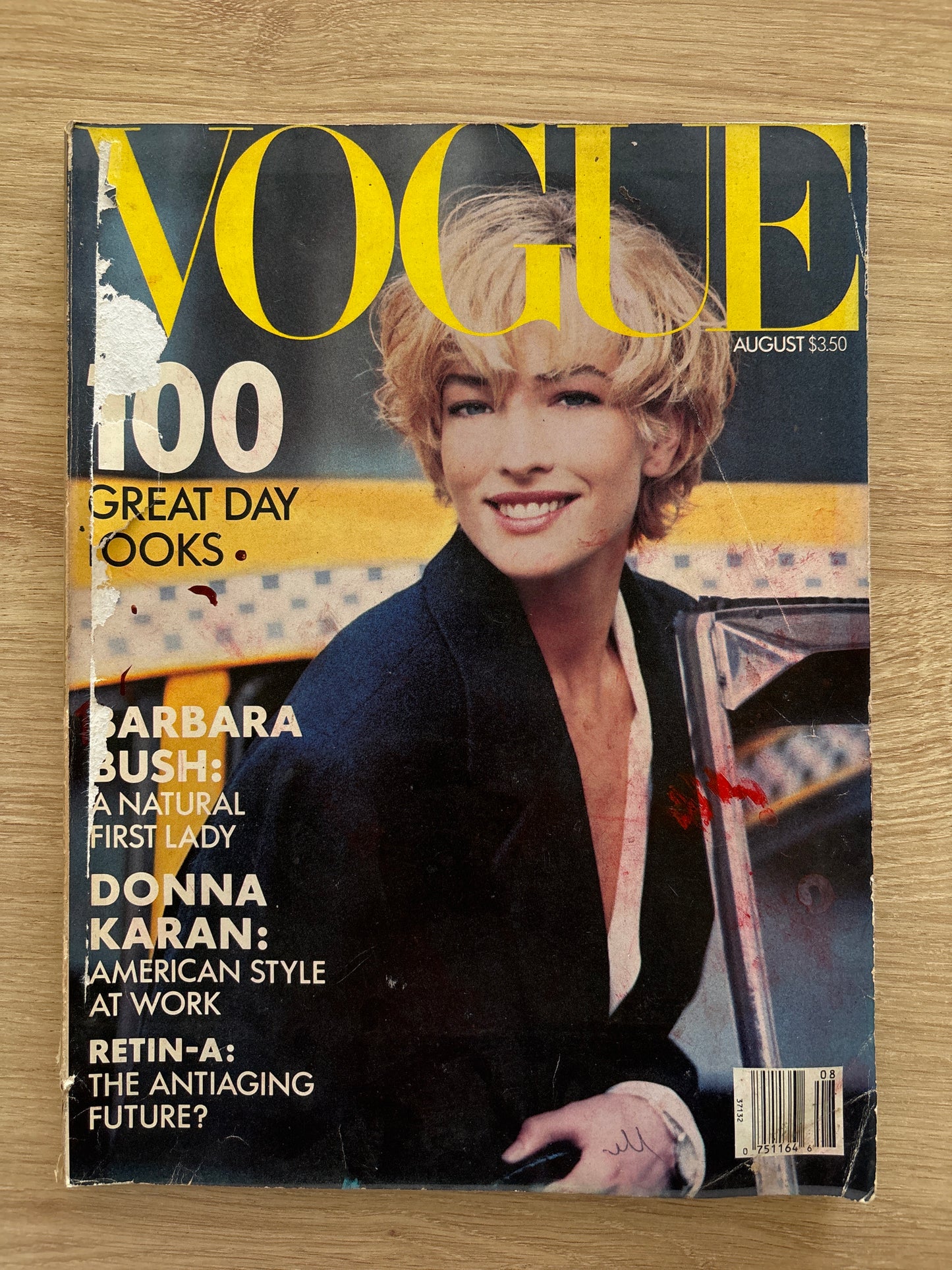 Vintage Vogue Magazine (1989)
