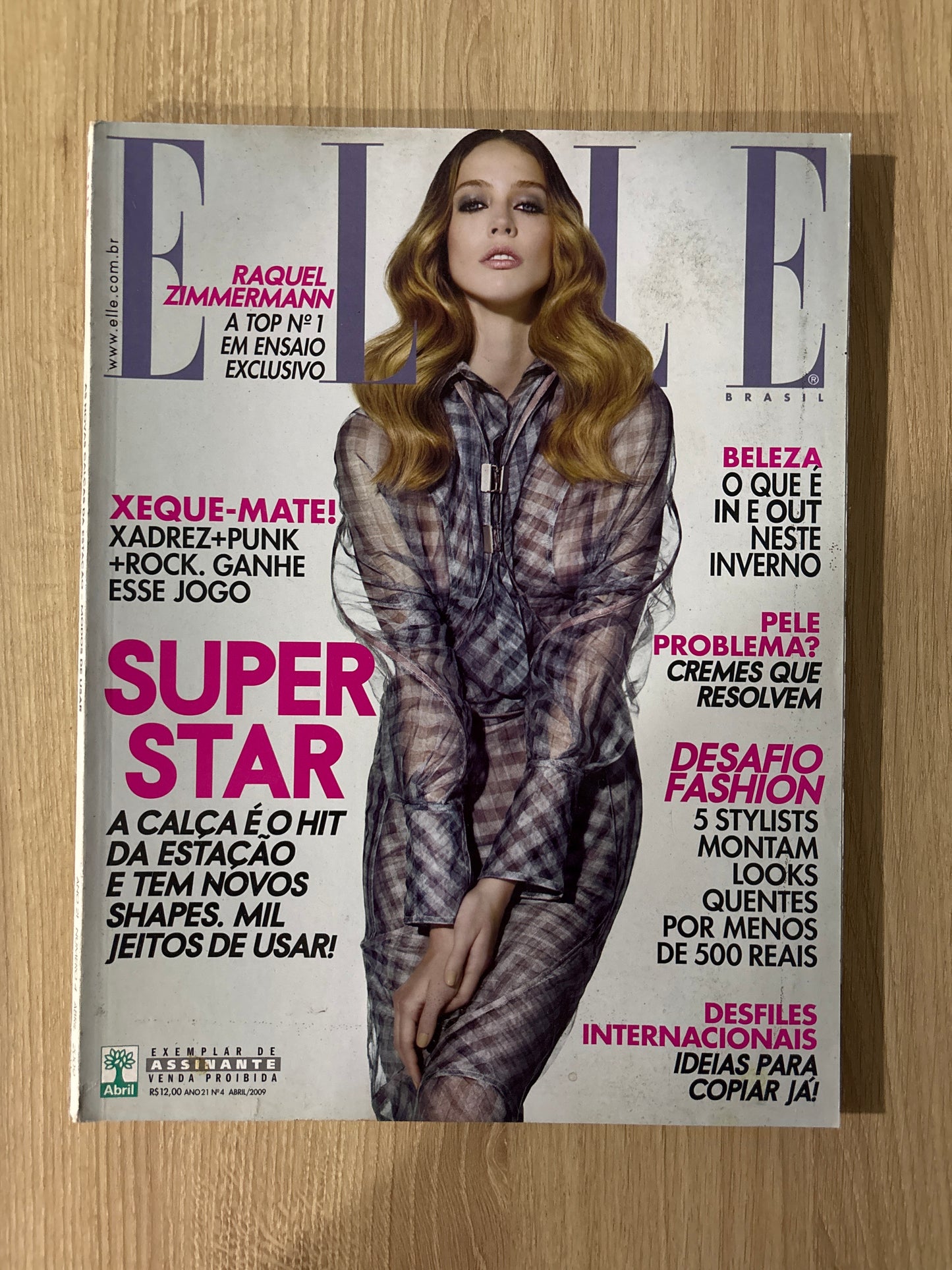 Revista Elle Brasil (2009)