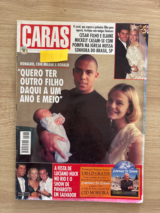 Revista Caras 336 (2000)