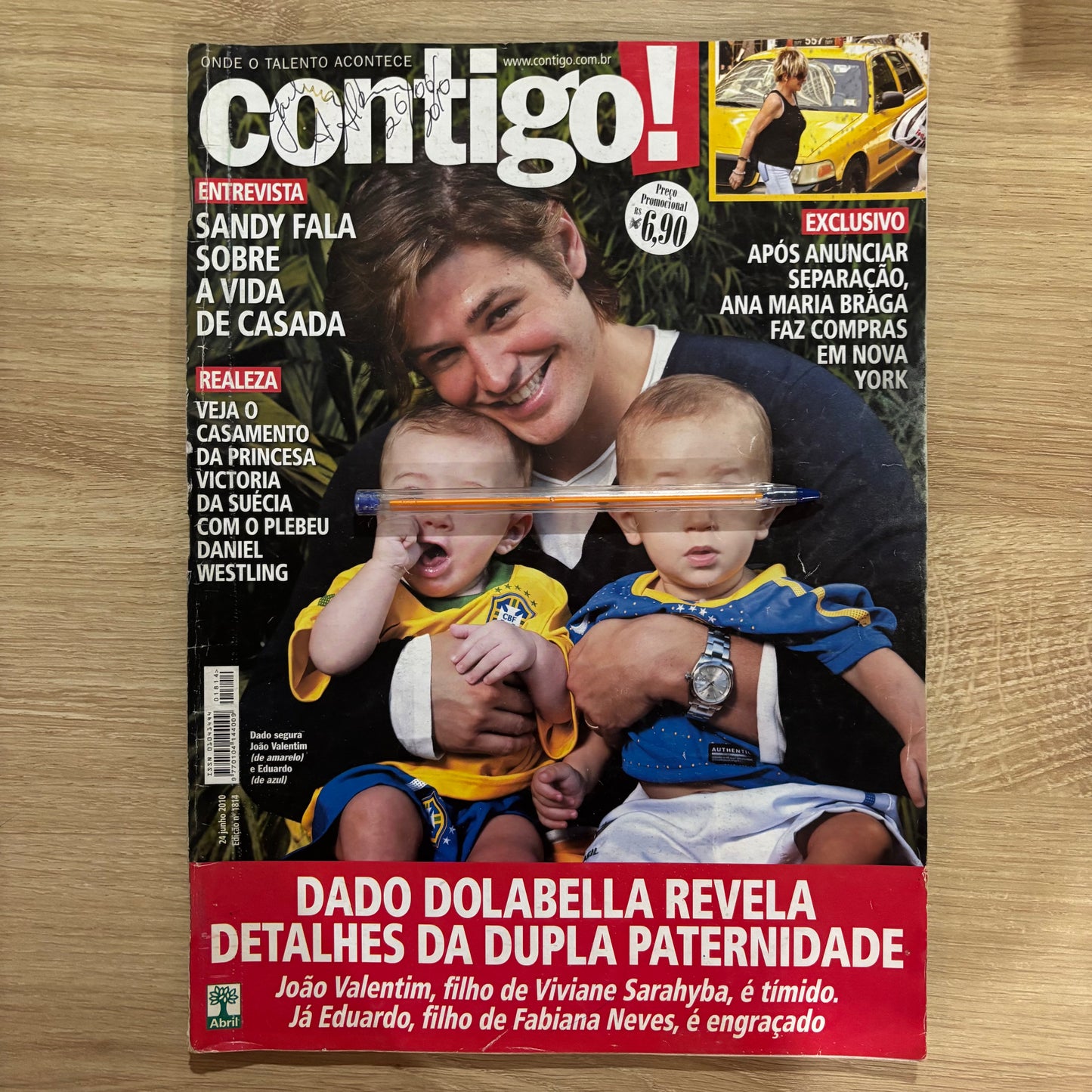 Revista Contigo 1814 (2010)