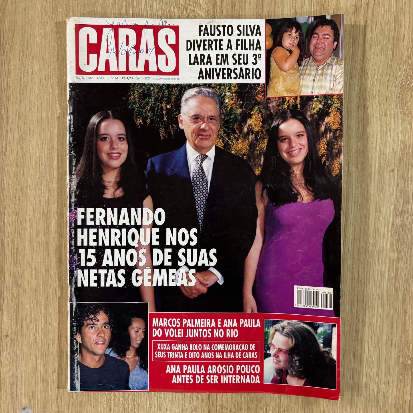 Revista Caras 387 (2001)