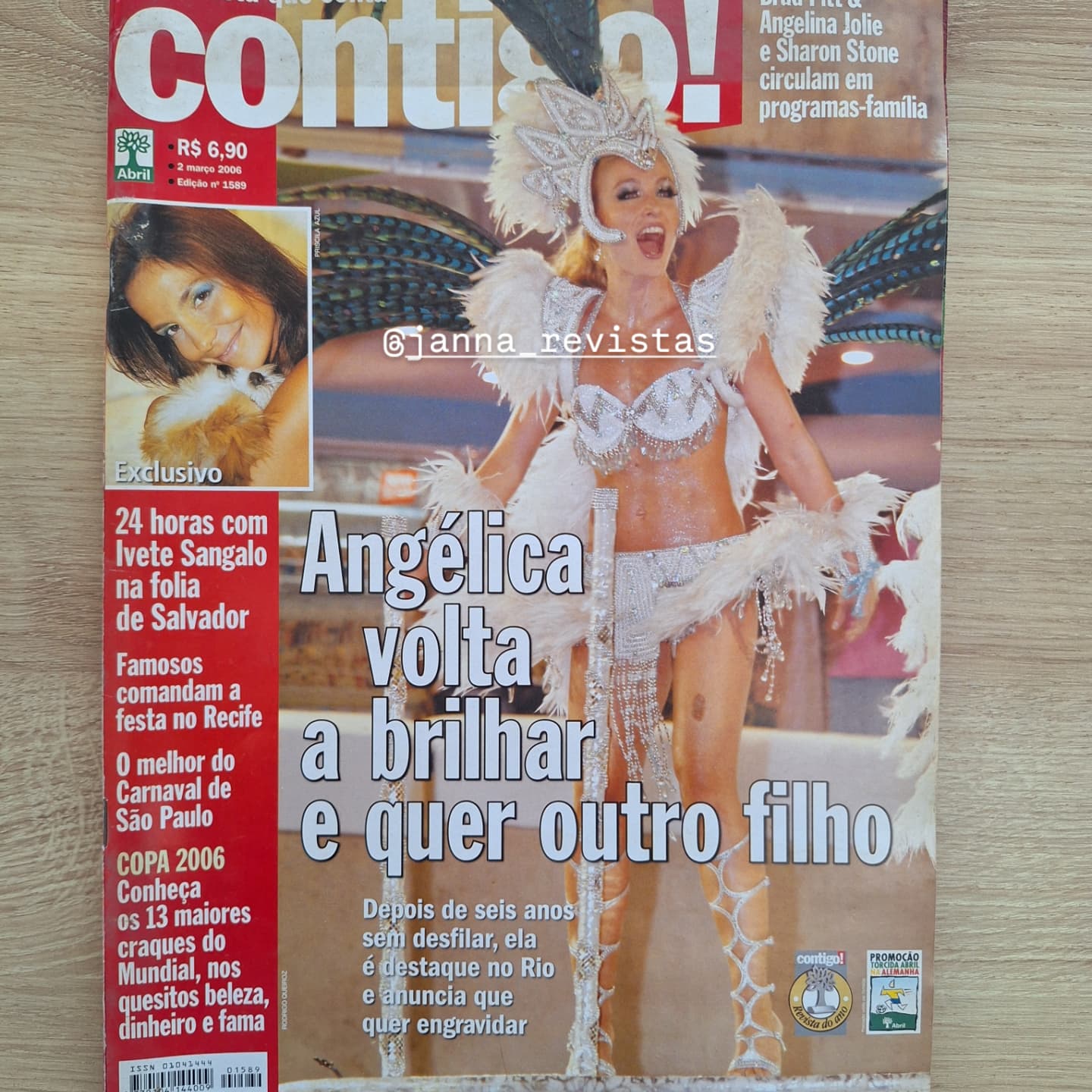 Revista Contigo 1589 (2006)