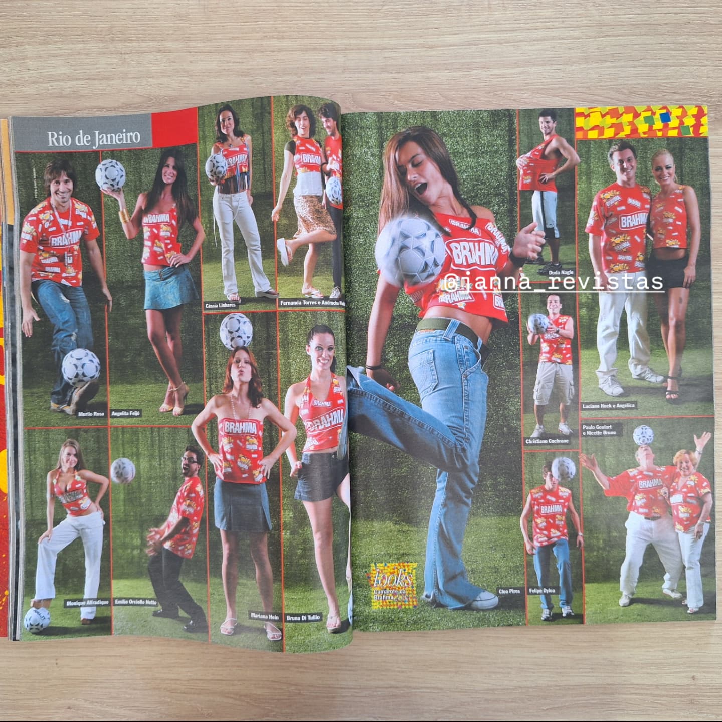 Revista Contigo 1589 (2006)