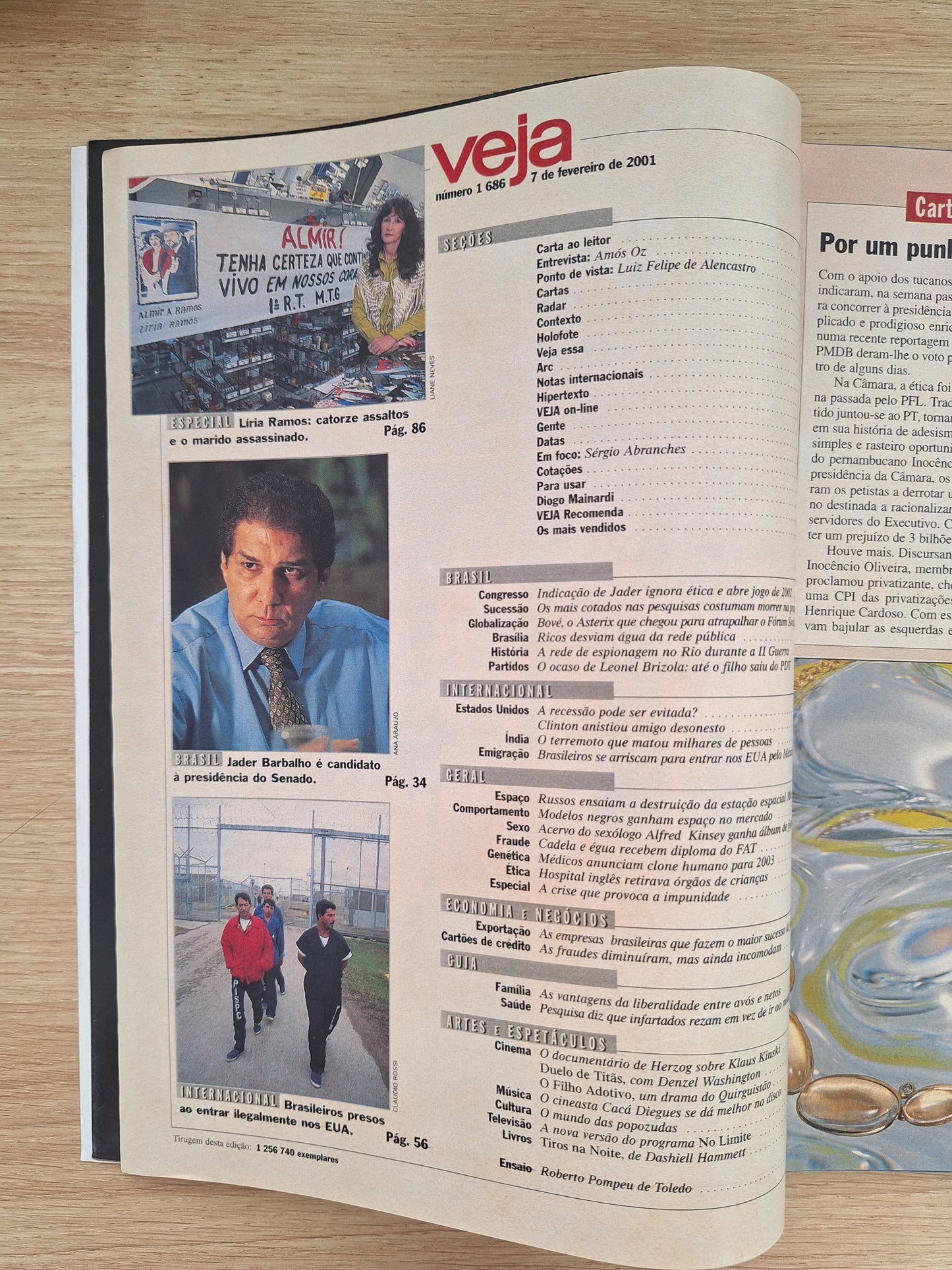Revista Veja 1686 (2001)