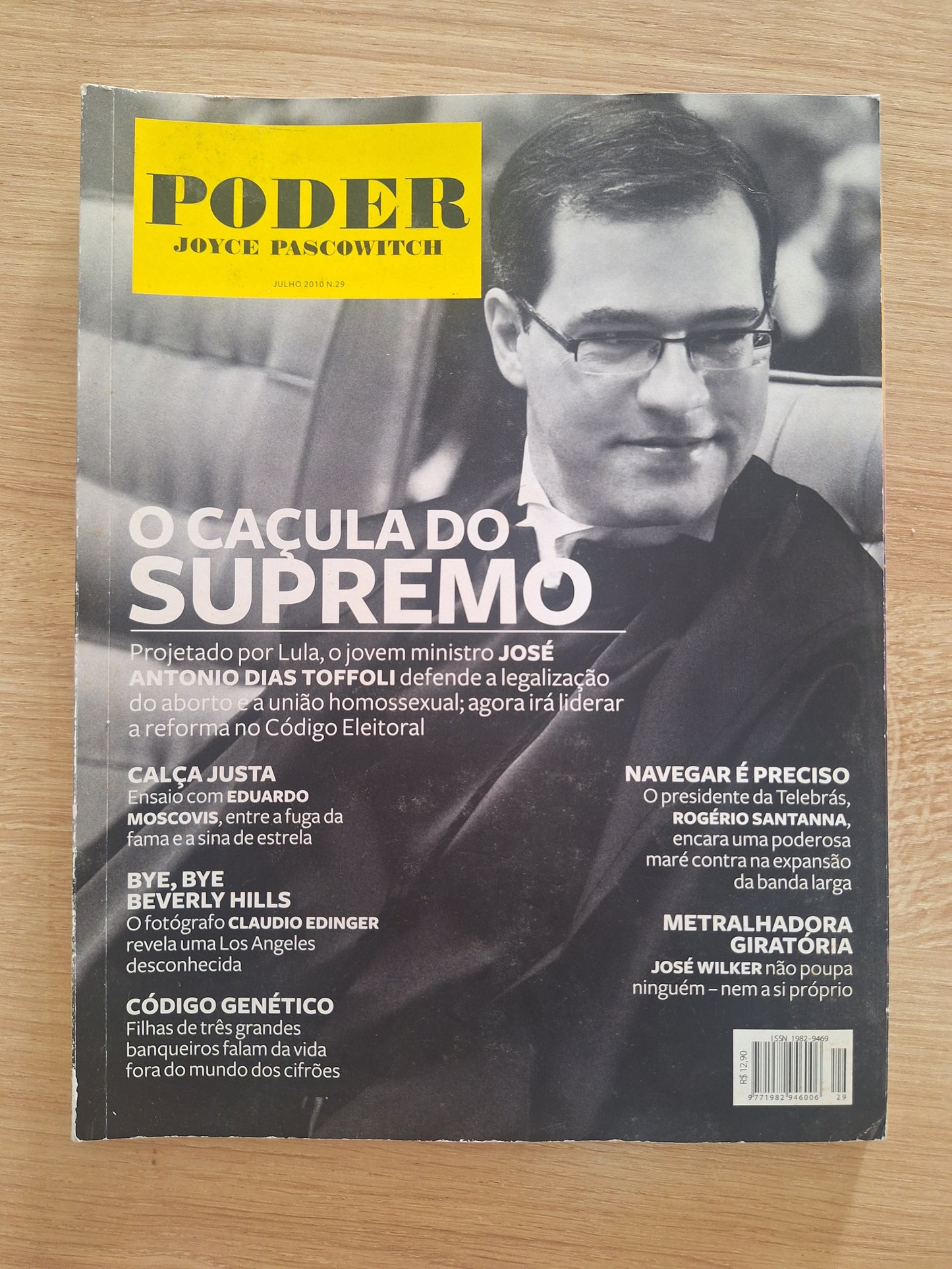 Revista Poder Joyce Pascowitch 29 (2010)