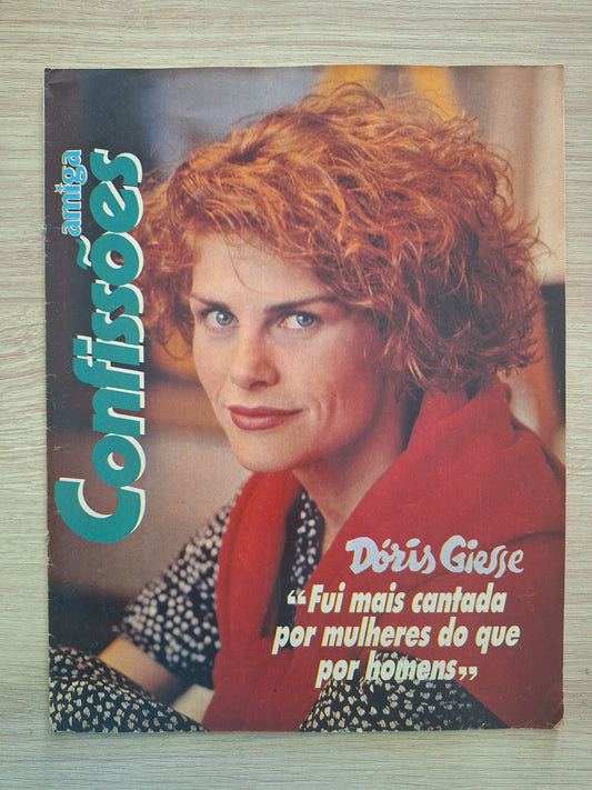 Revista Amiga Confissões - Dóris Giesse