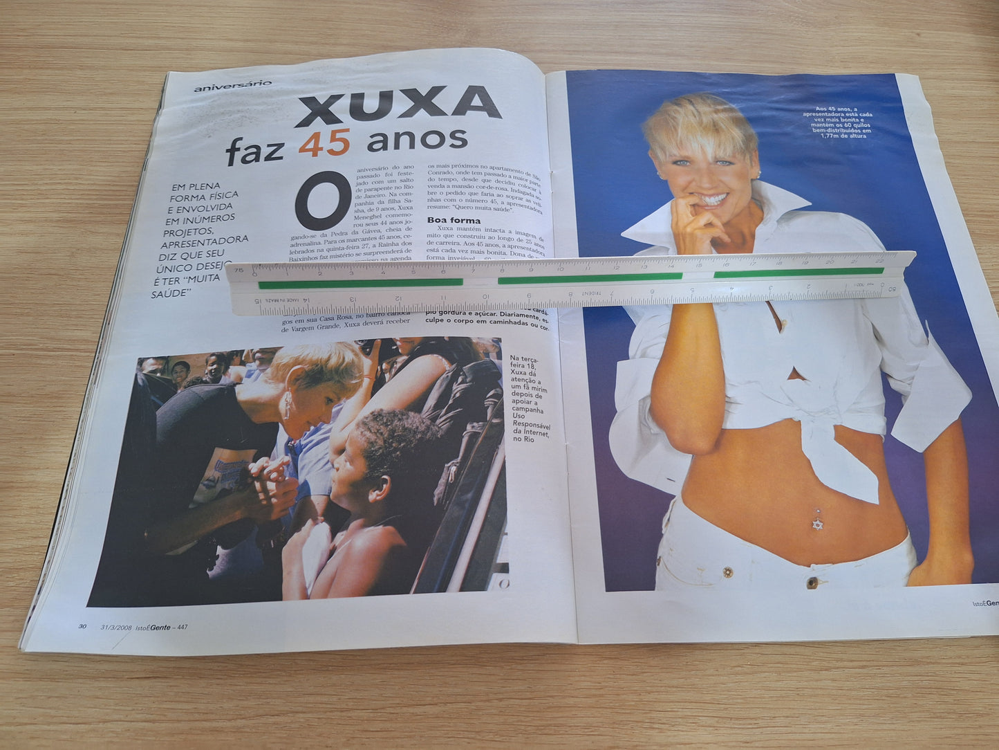 Revista Istoé Gente 447 (2008)