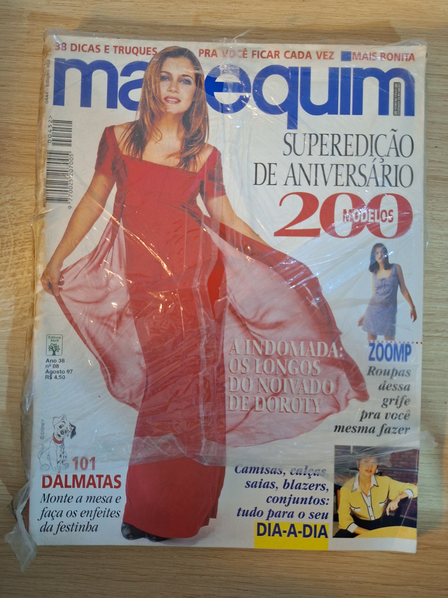 Revista Manequim 452 (1997)