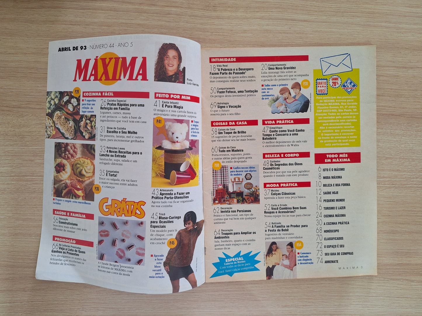 Revista Máxima 44
