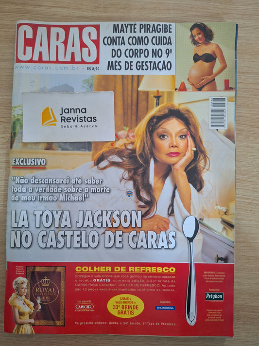 Revista Caras 886 (2010)