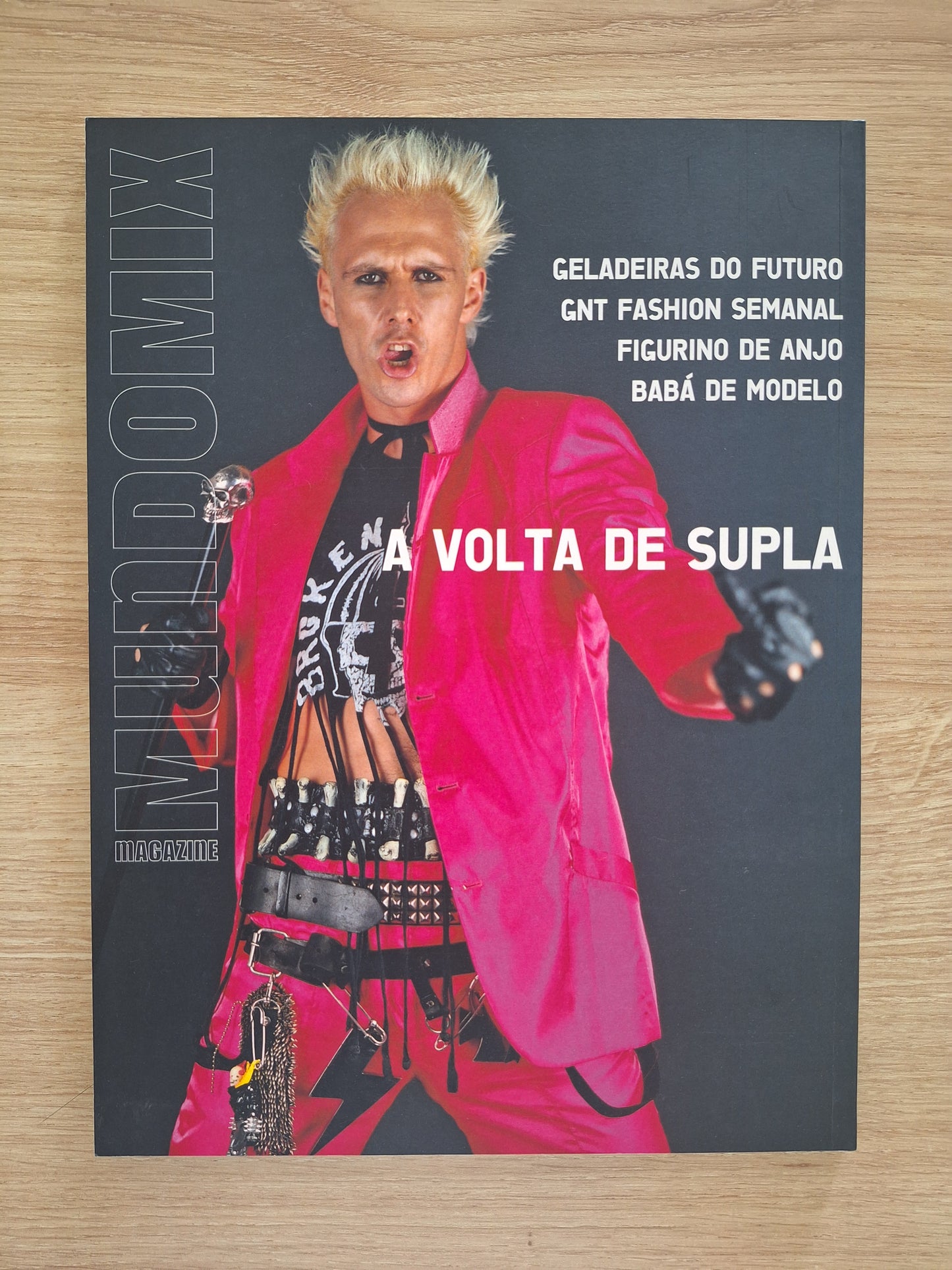 Revista Mundo Mix 13 (2001)