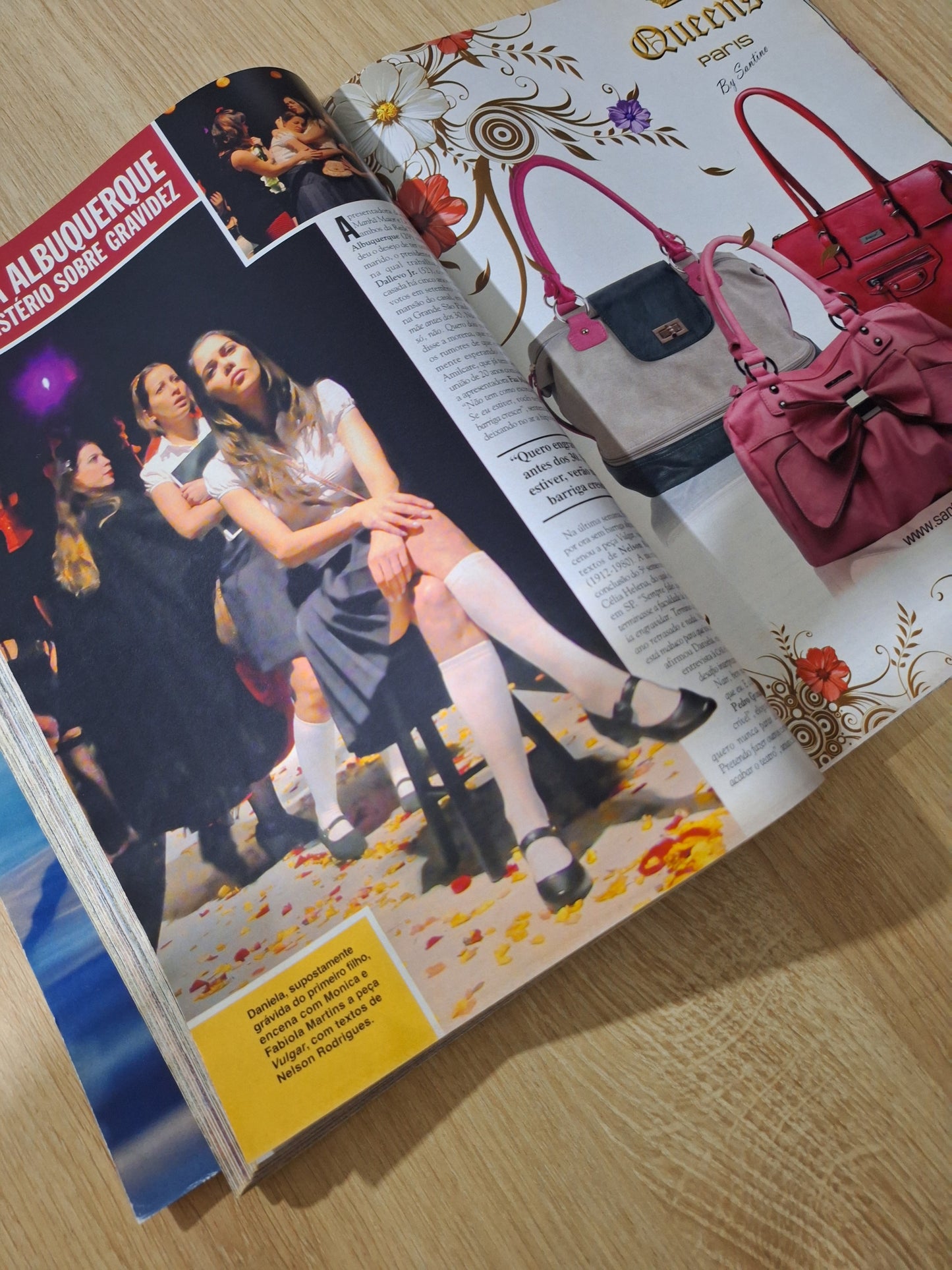 Revista Caras 941 (2011)