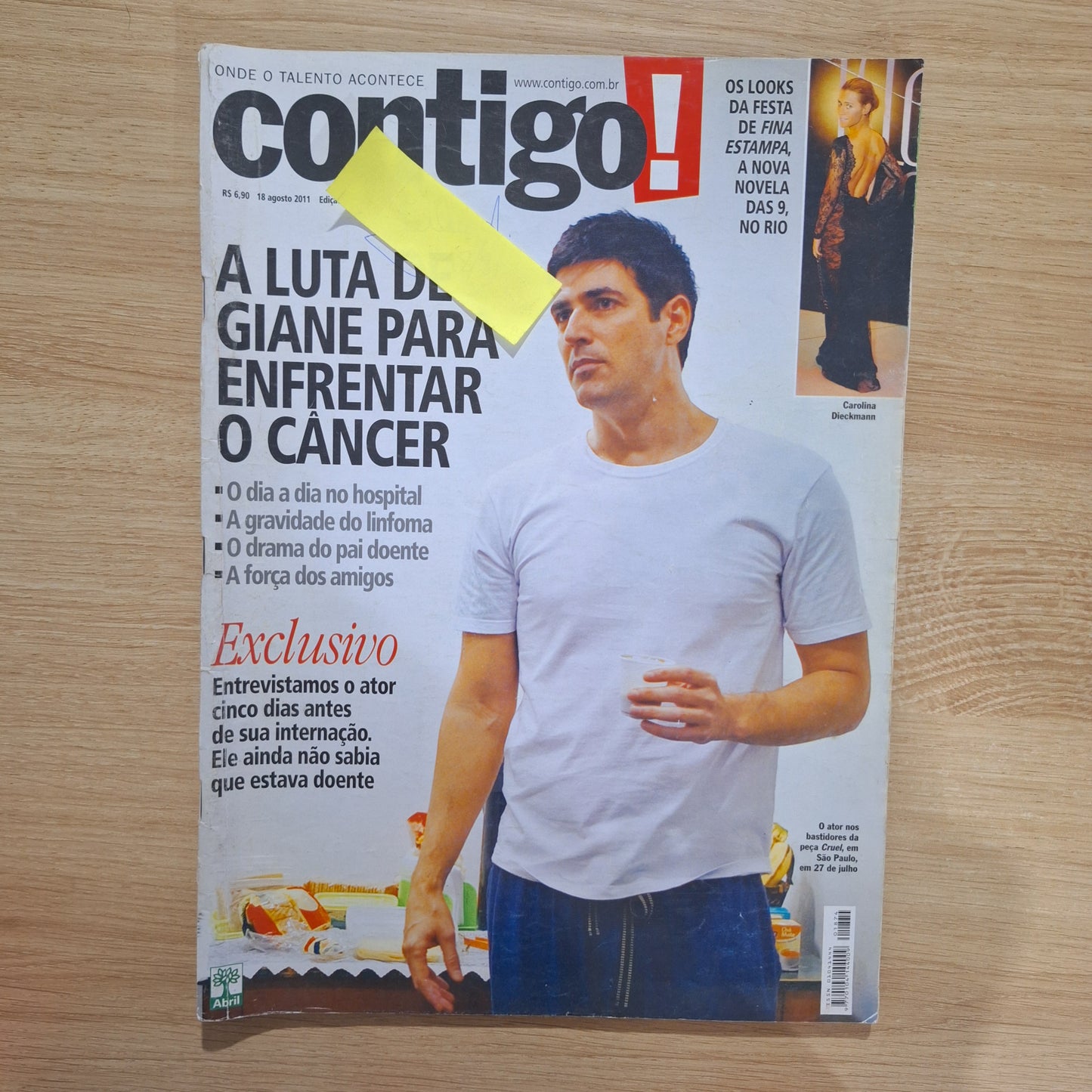 Revista Contigo 1874 (2011)