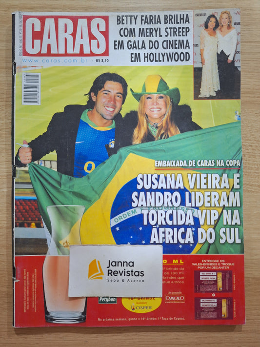 Revista Caras 867 (2010)