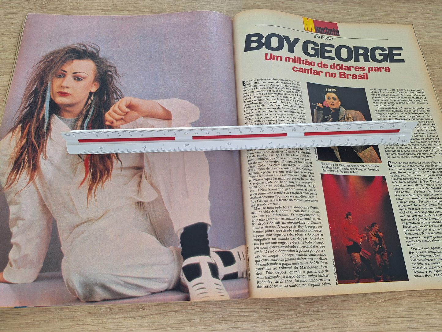 Revista Manchete 1909 (1988)