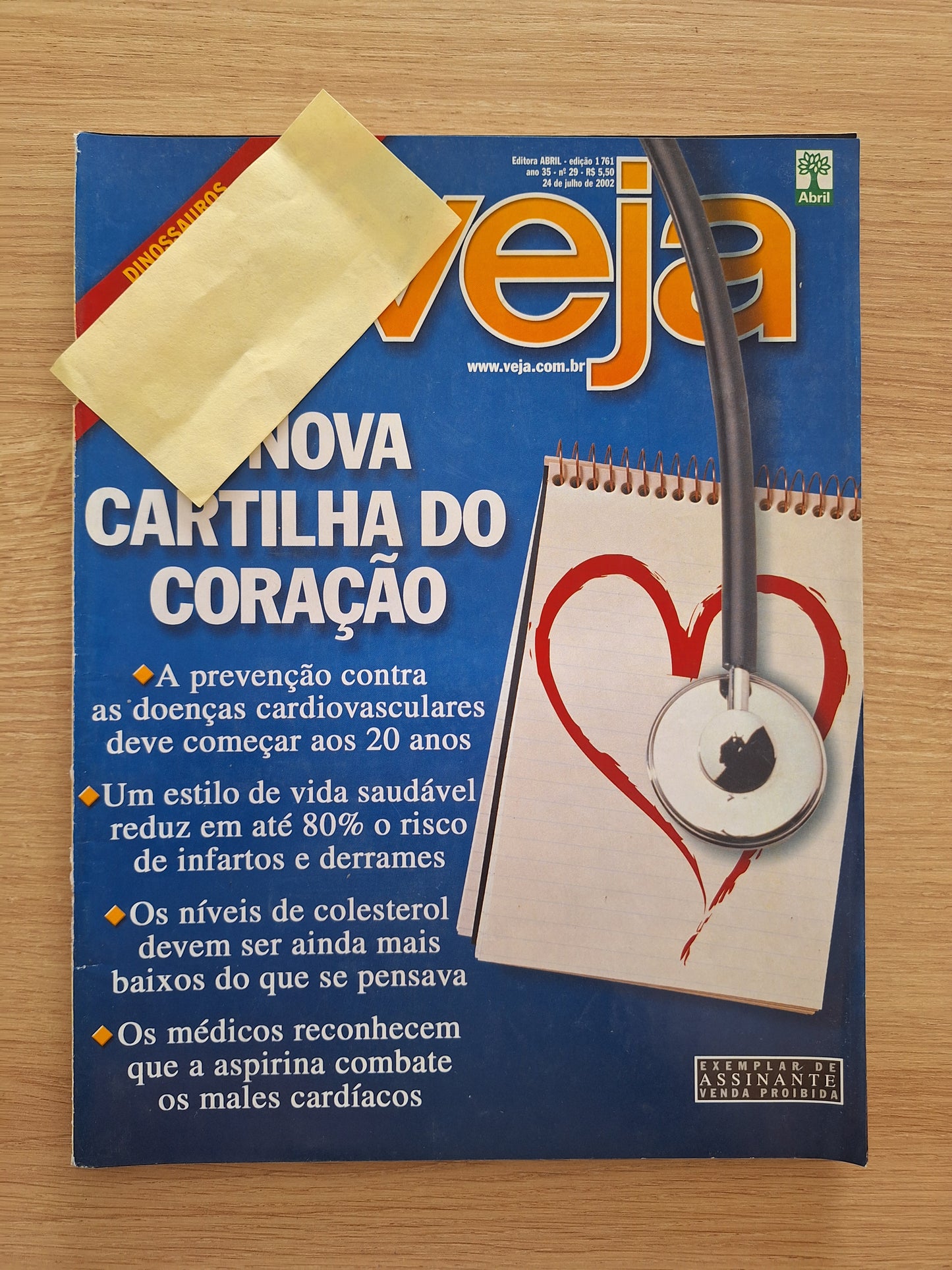 Revista Veja 1761 (2002)