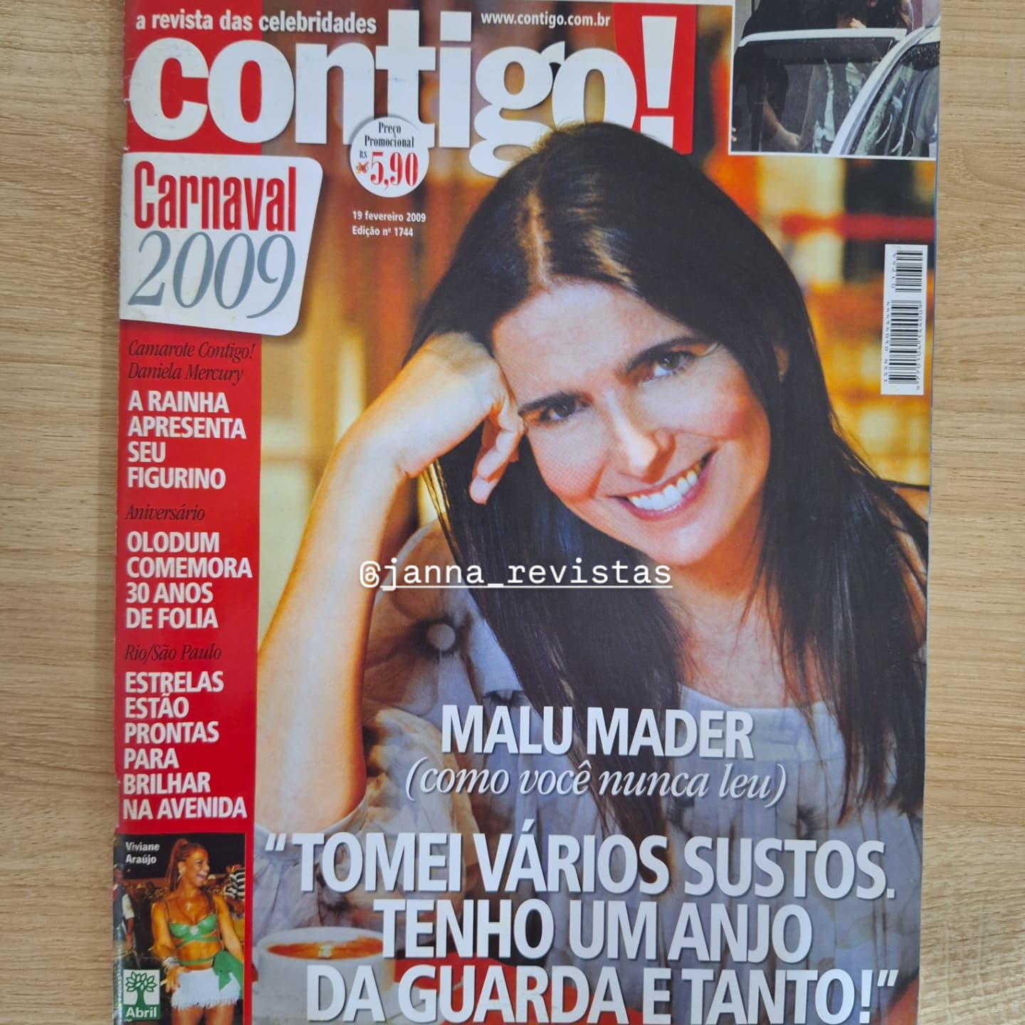 Revista Contigo 1744 (2009)