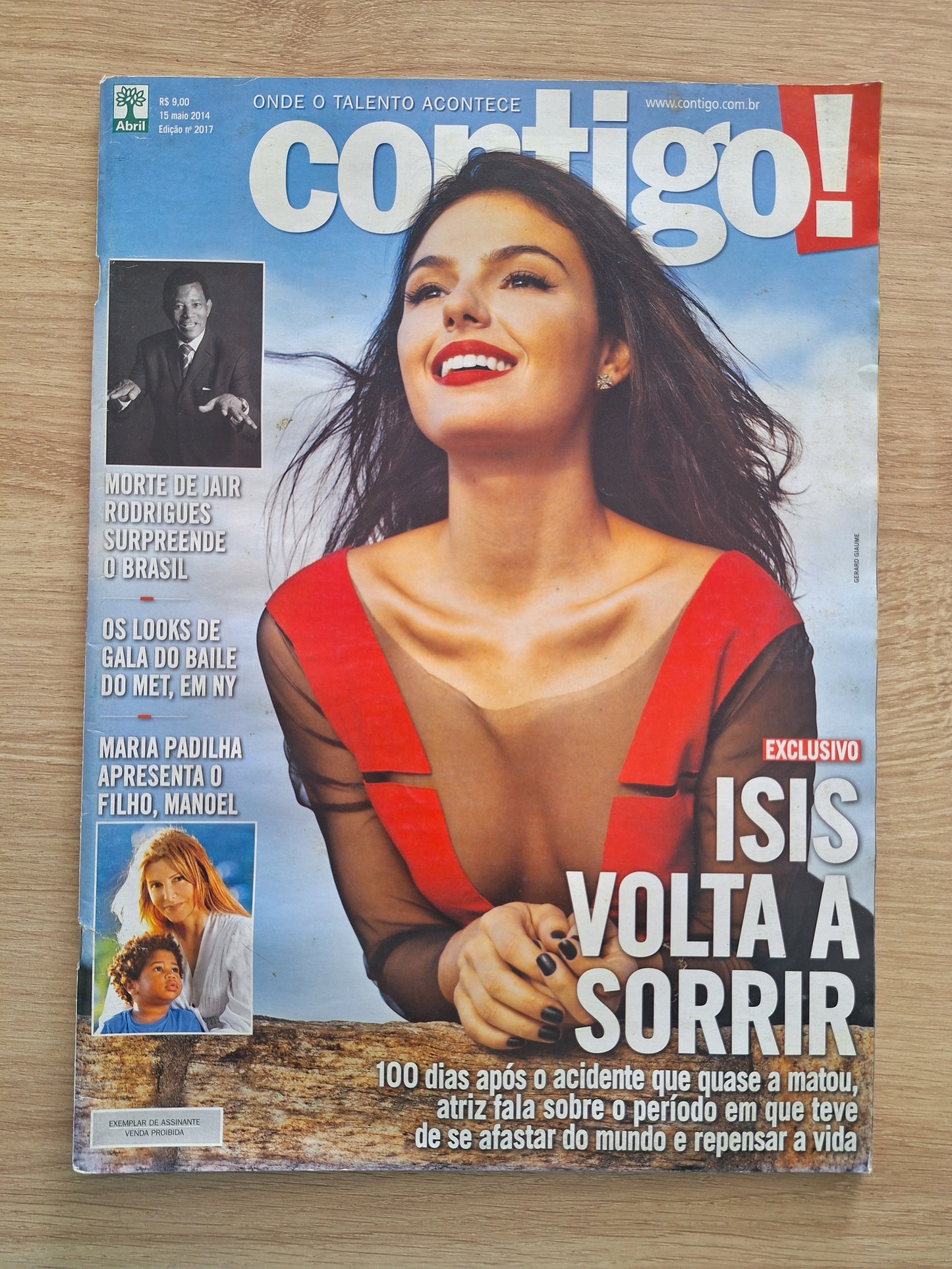 Revista Contigo 2017 (2014)