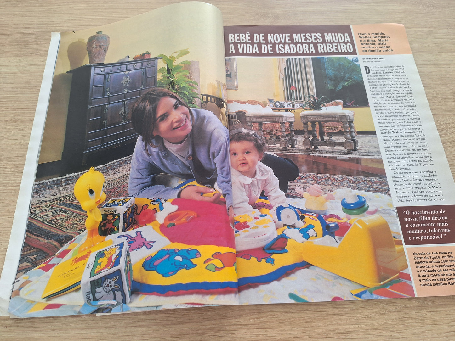 Revista Caras 241 (1998)