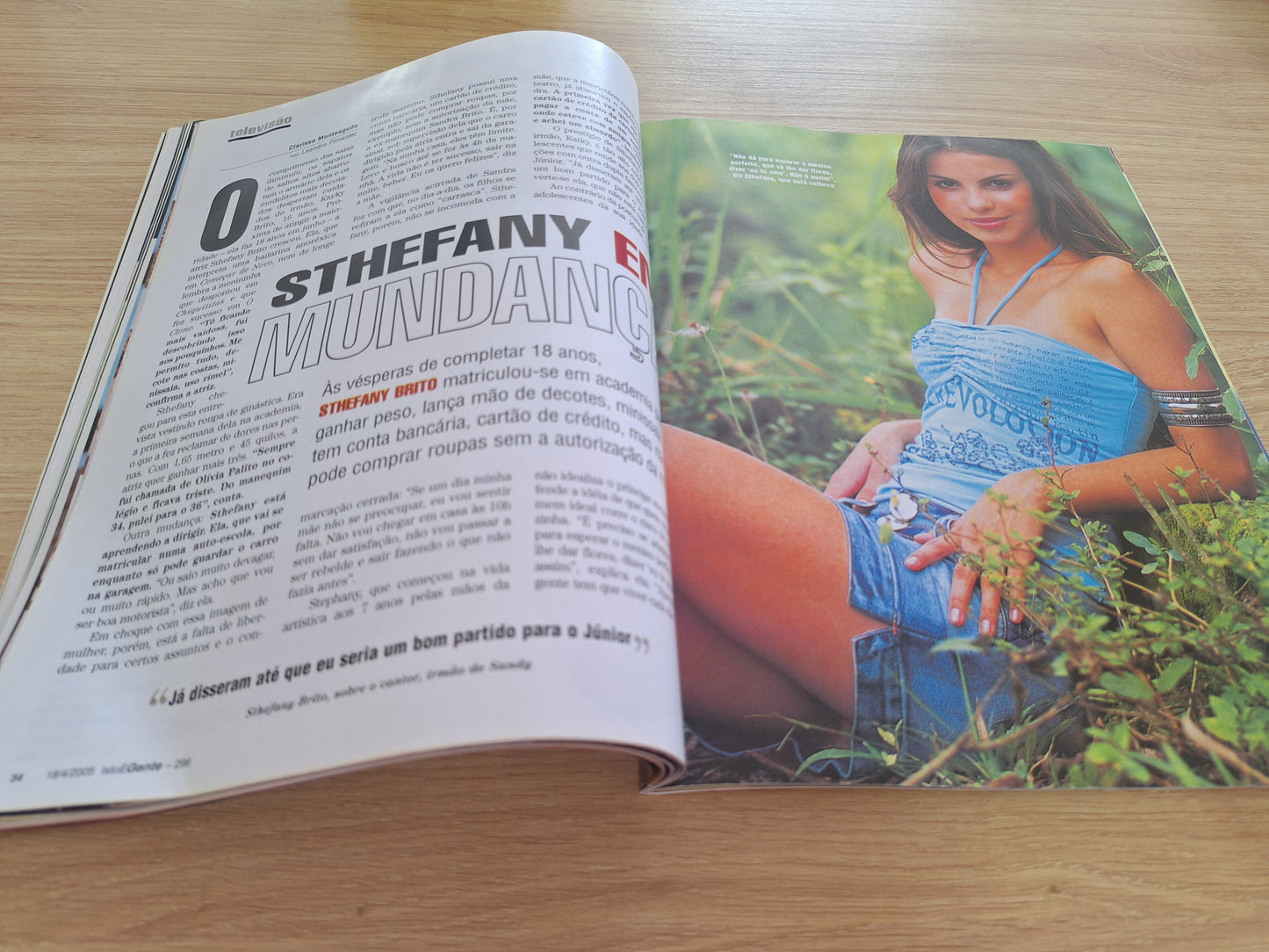 Revista Istoé Gente 296 (2005)