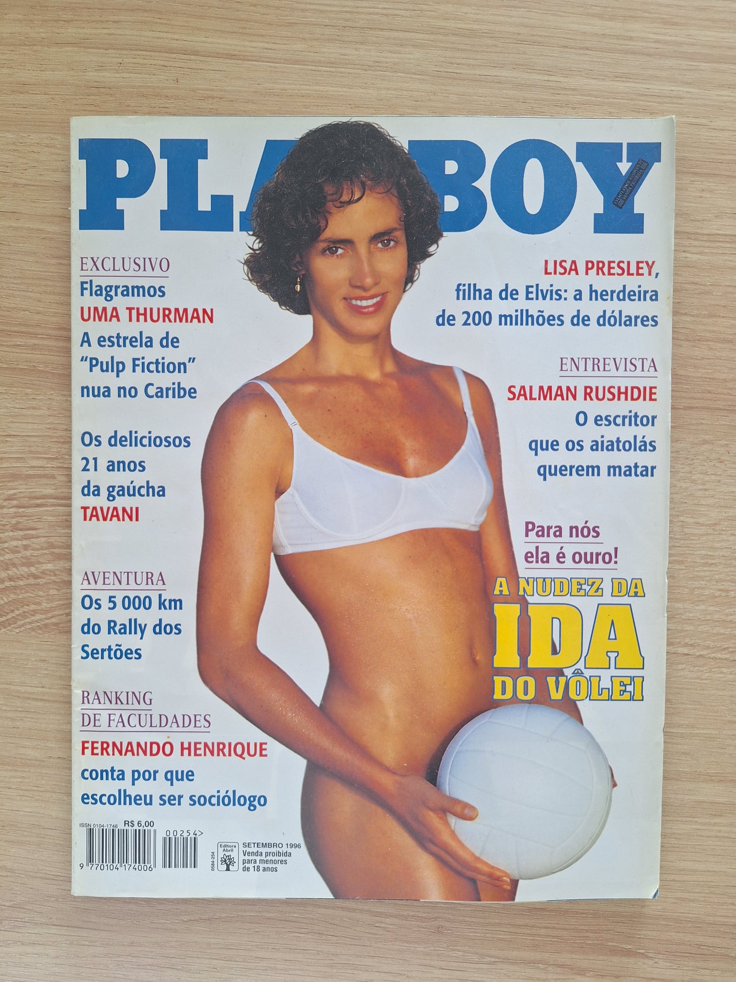 Revista Playboy 254 (1996)