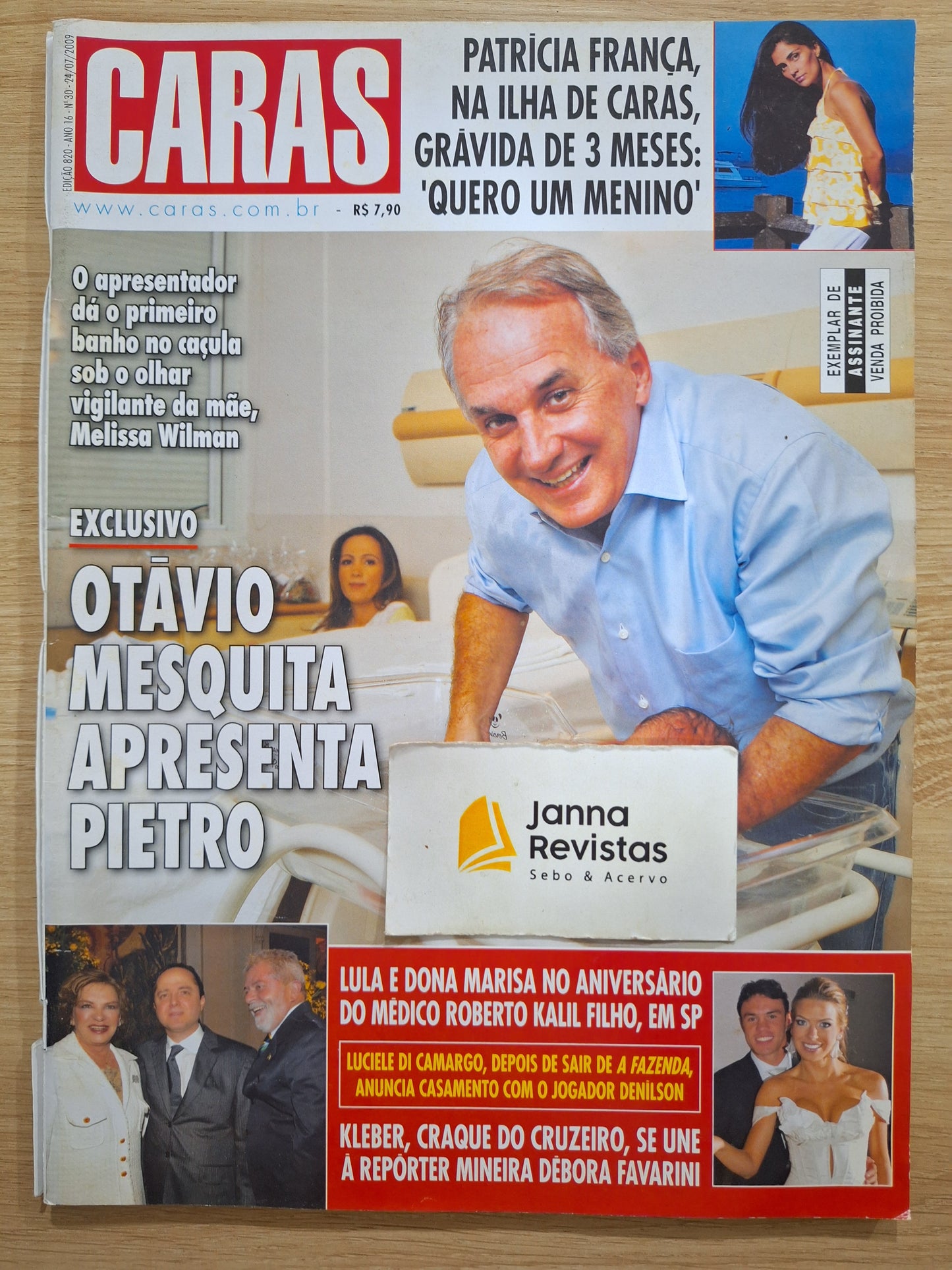 Revista Caras 820 (2009)