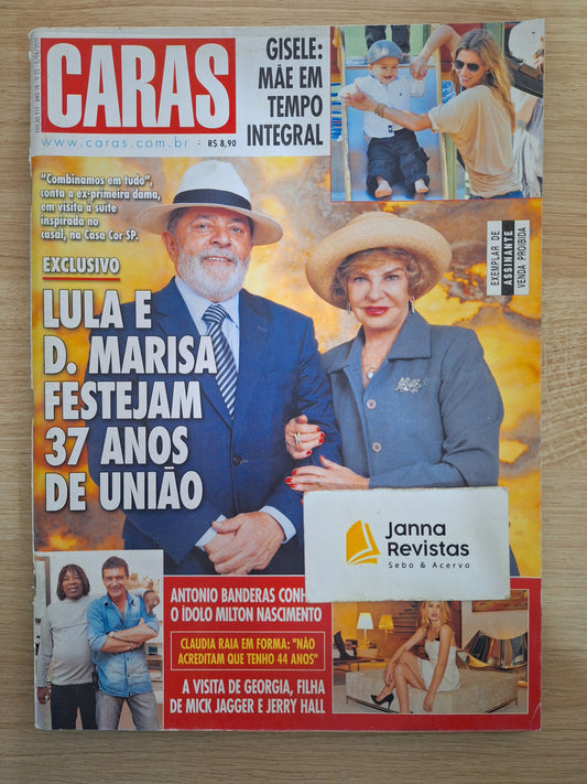 Revista Caras 917 (2011)