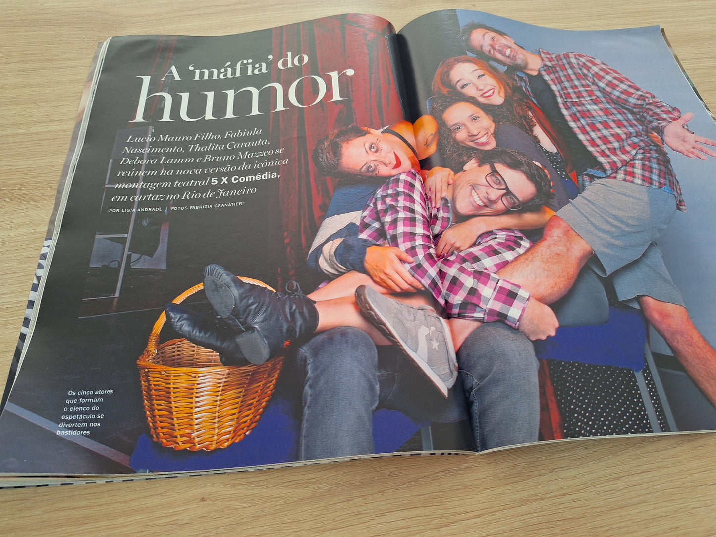 Revista Contigo 2142 (2016)