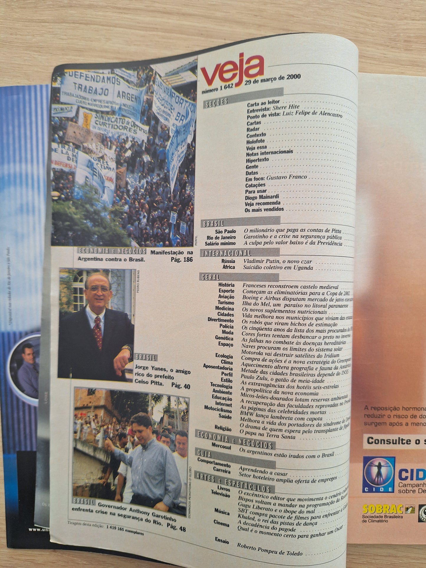 Revista Veja 1642 (2000)