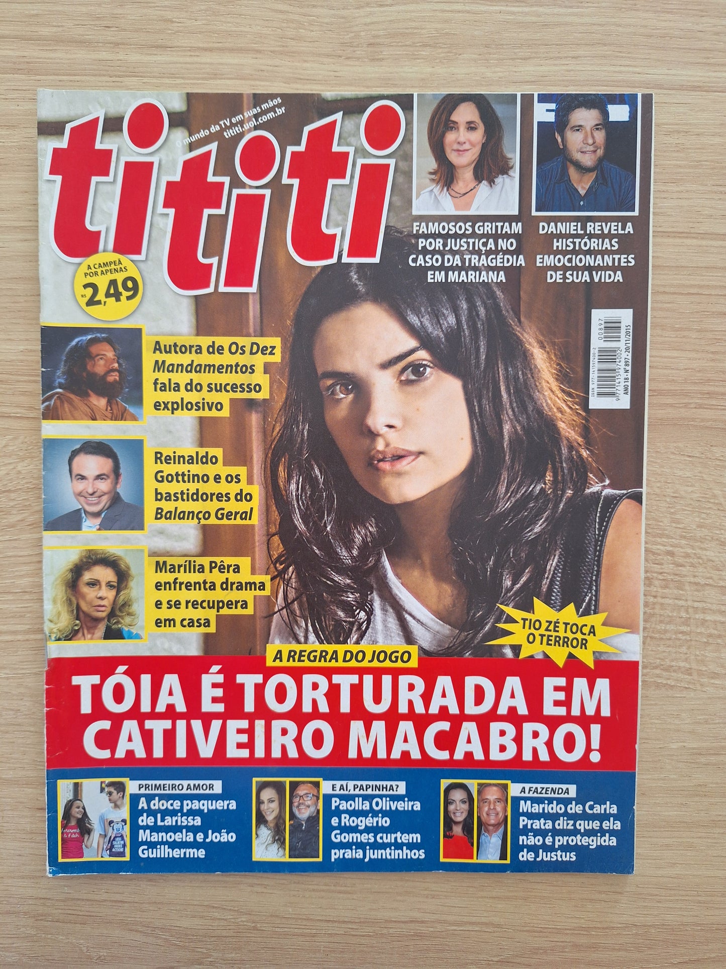 Revista Tititi 897 (2015)