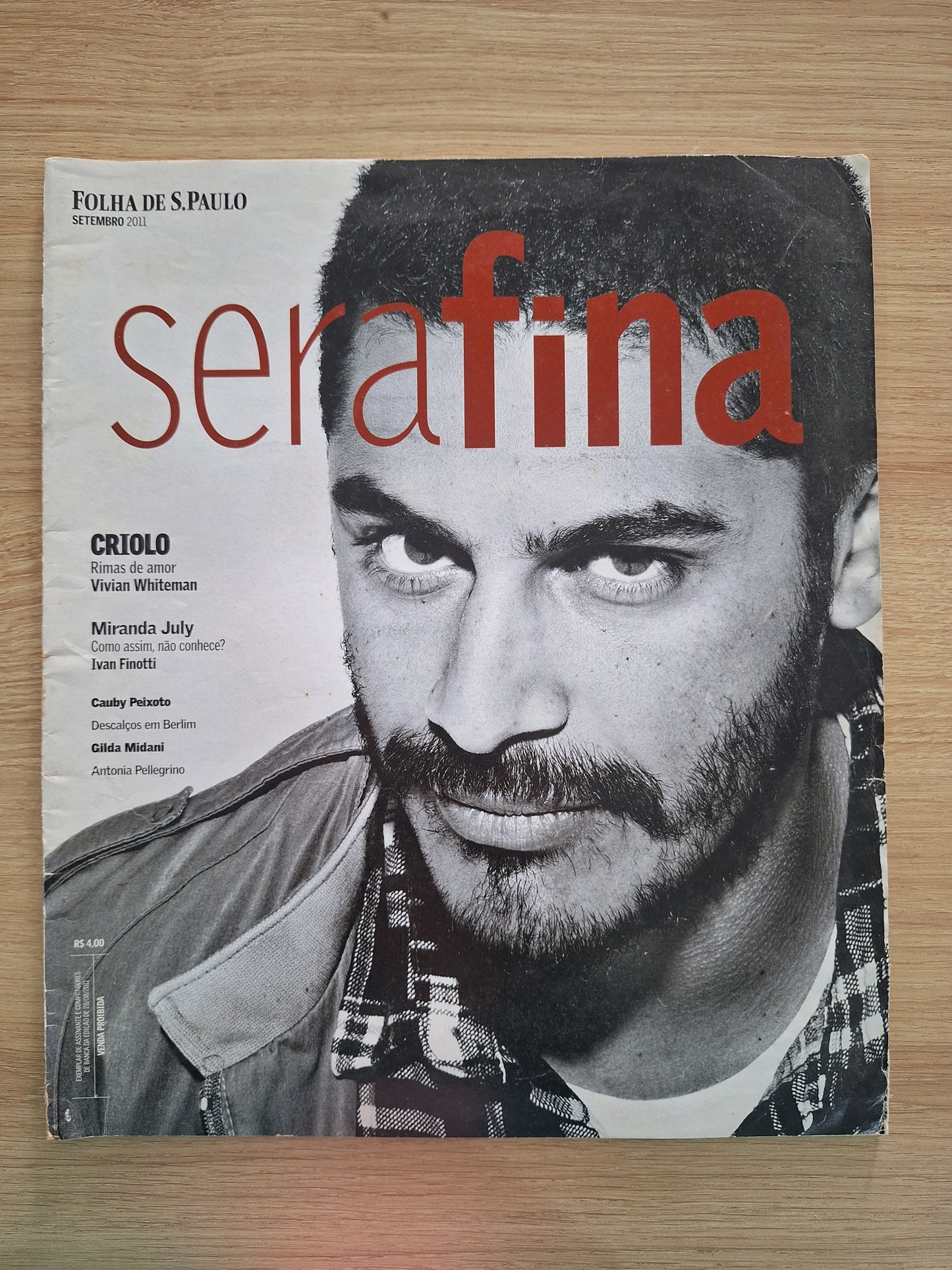 Revista Serafina 2011