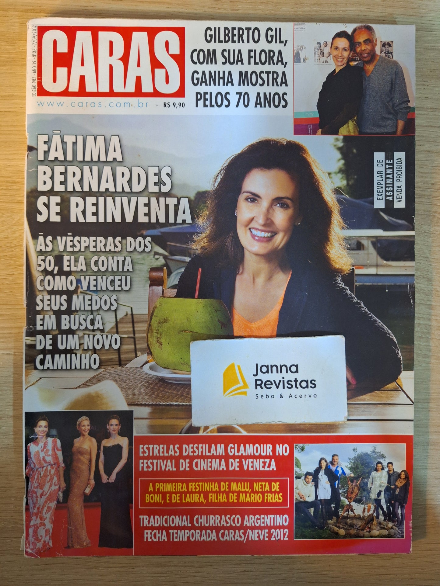 Revista Caras 983 (2012)