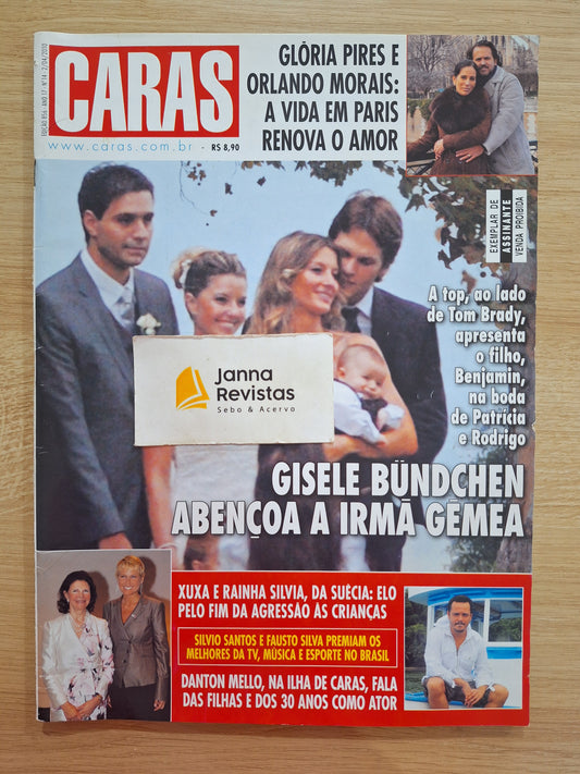 Revista Caras 856 (2010)