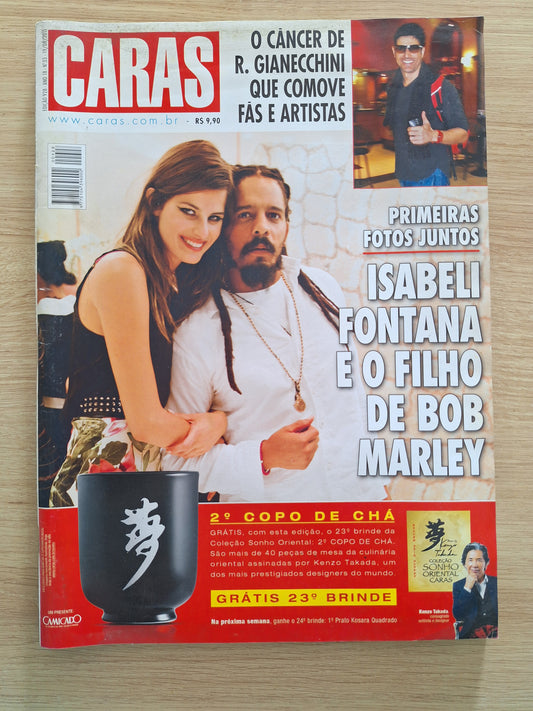 Revista Caras 928 (2011)