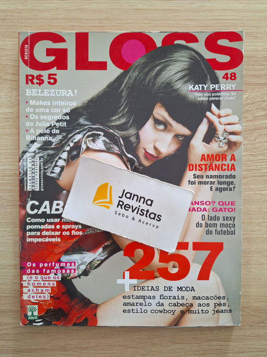Revista Gloss 48 (2011)