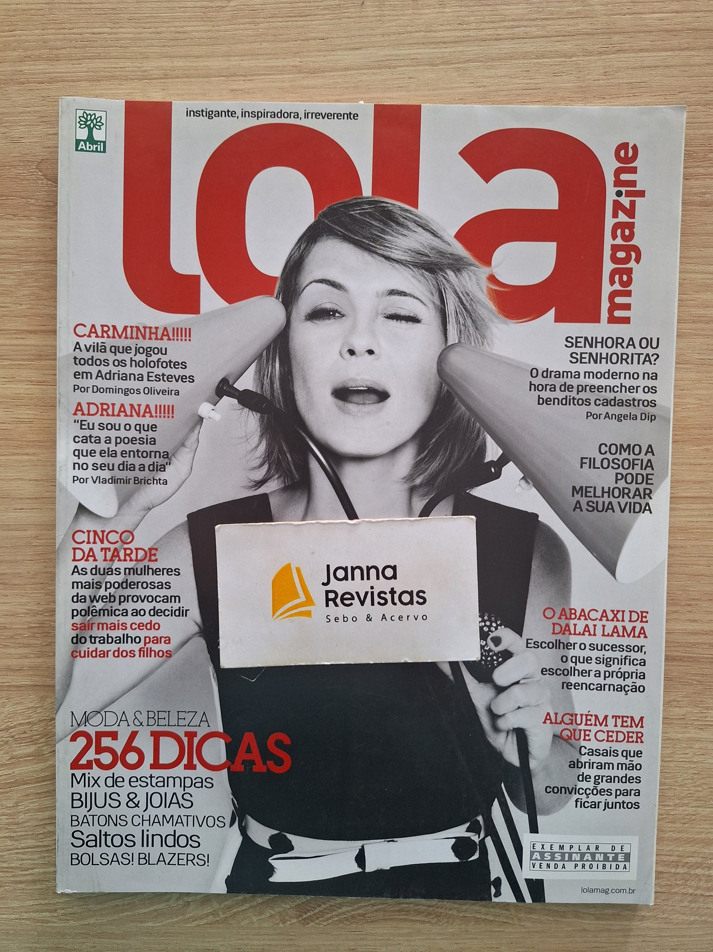 Revista Lola 24 (2012)