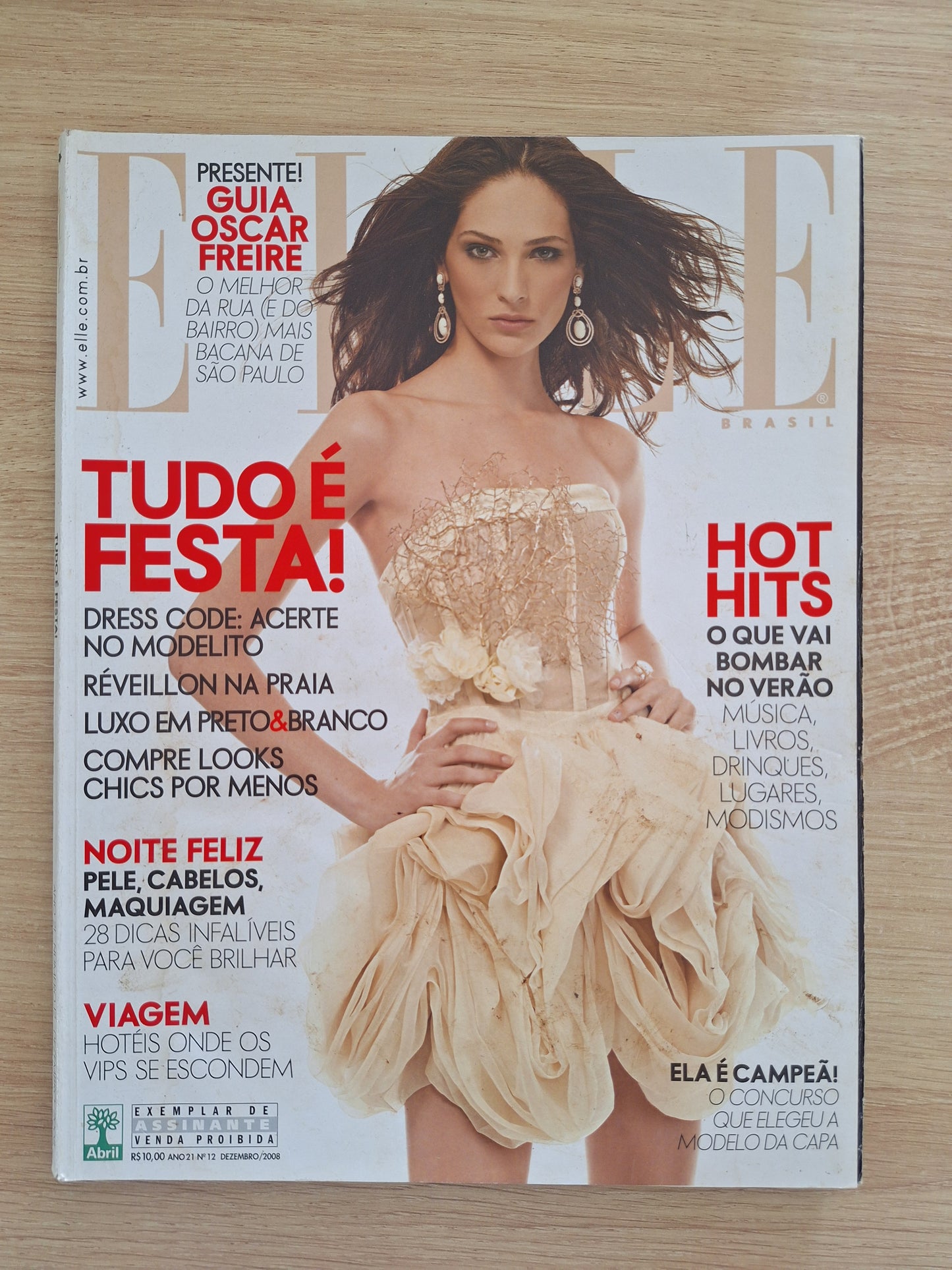 Revista Elle Brasil (2008)