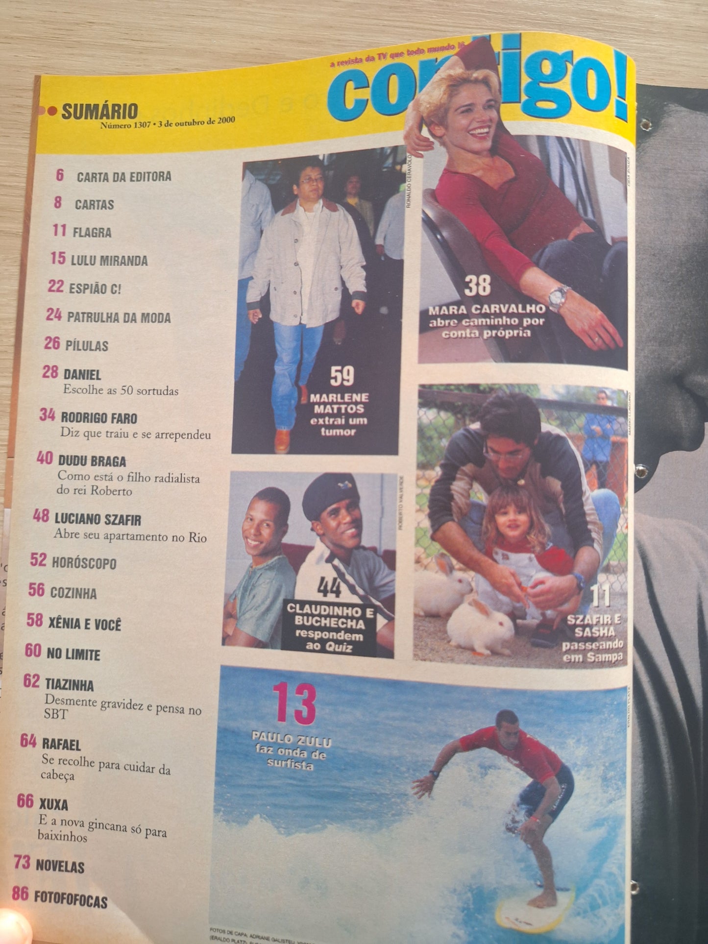 Revista Contigo 1307 (2000)