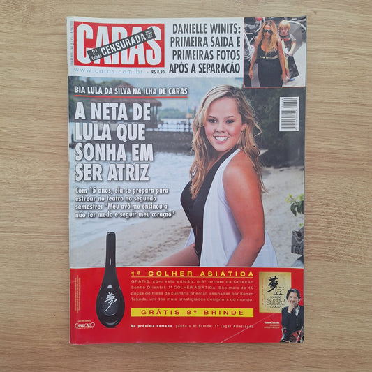 Revista Caras 909 (2011)