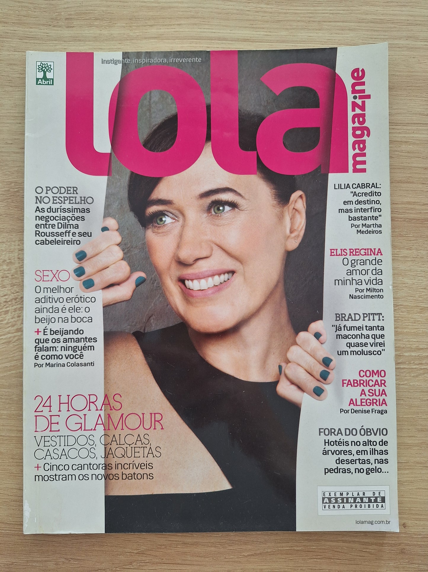 Revista Lola 18 (2012)