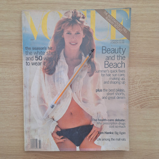 Vintage Vogue Magazine (1993)