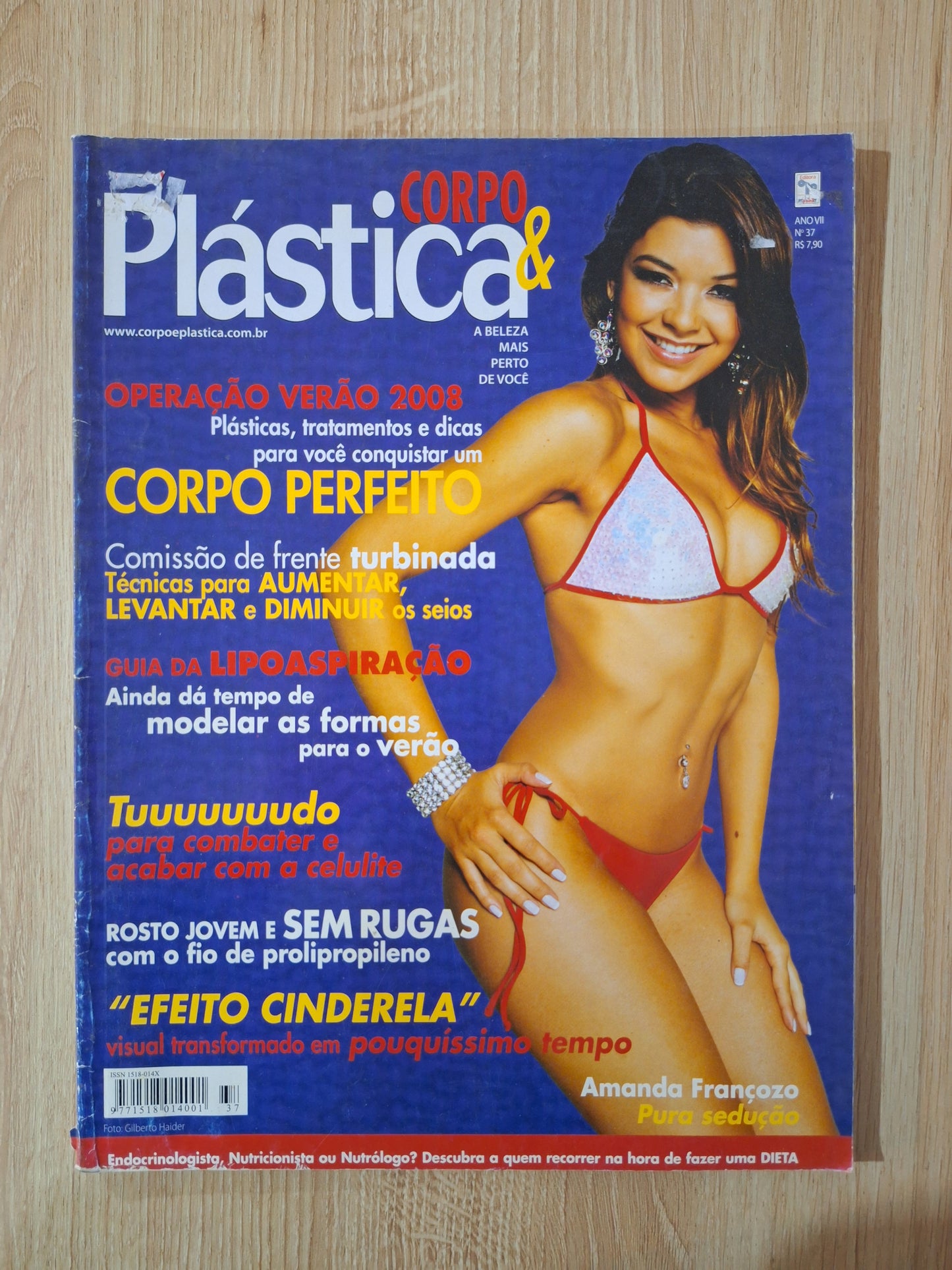 Revista Corpo e Plástica 37
