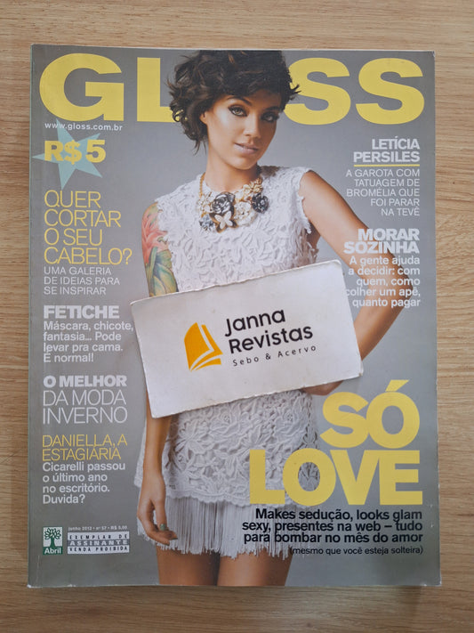 Revista Gloss 57 (2012)