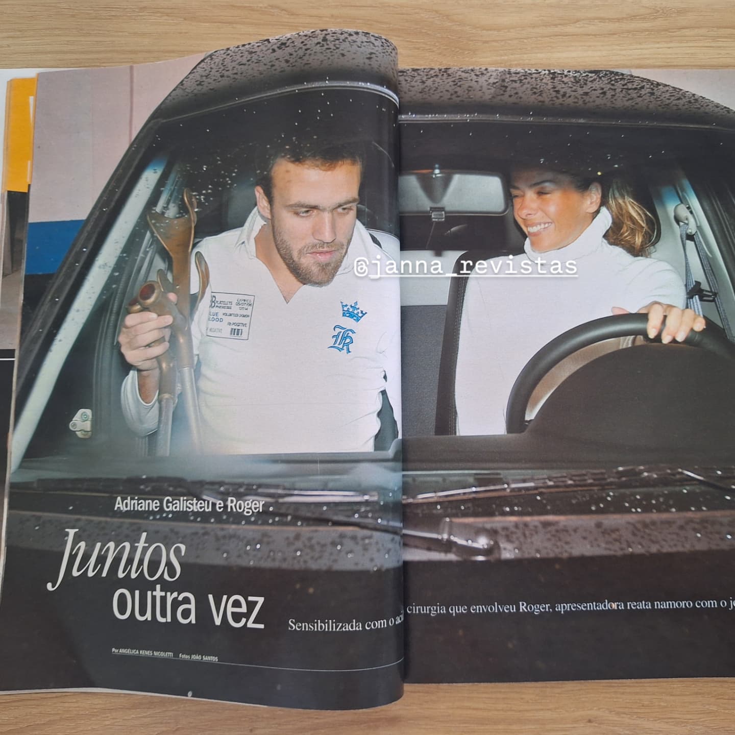 Revista Contigo 1573 (2005)