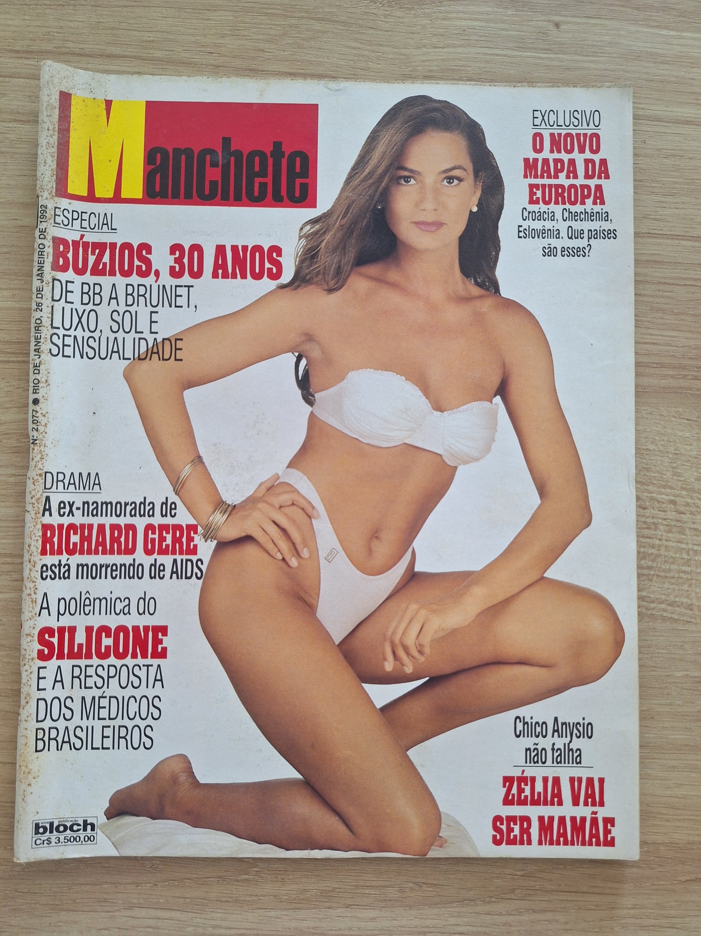 Revista Manchete 2077 (1992)